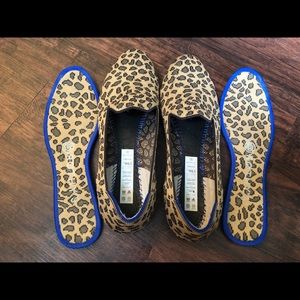 Rothys 6.5 spotted loafer EUC